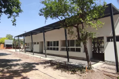 El Secretario de Bienestar Educativo desmintió al legislador Berarducci sobre el estado de la Escuela García Hamilton