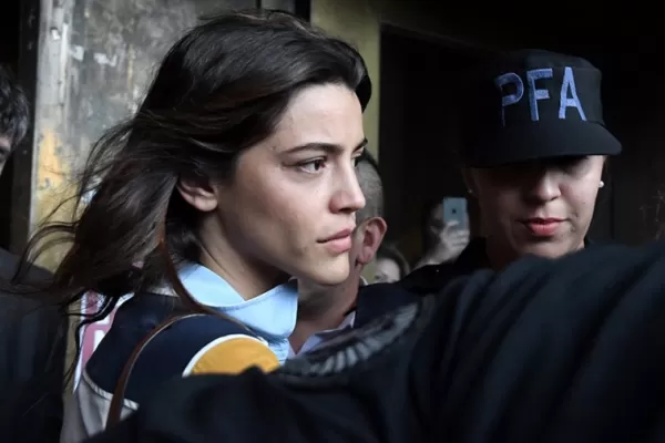 Desde Roma, declaró Calu Rivero contra Juan Darthés