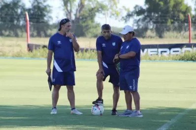 Atlético cambiaría esquema y apellidos para enfrentar a Colón