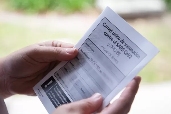 Tucumán: El Ministerio de Salud hizo una denuncia por la venta de pases sanitarios falsos