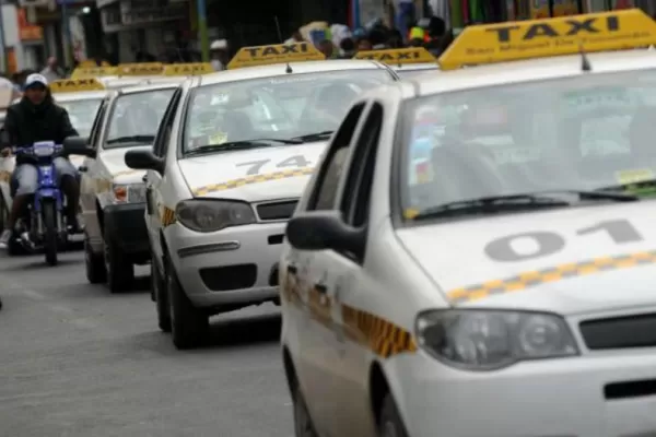 Taxis en la capital: desde hoy rige el aumento de un 30% en las tarifas