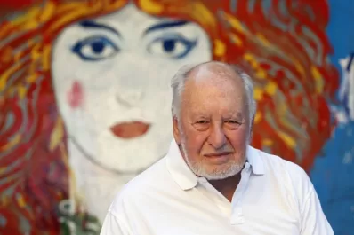 Guillermo Roux: “Un artista debe ser narcisista”