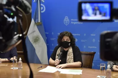 “Es inevitable que Ómicron entre a la Argentina y se propague”, dijo Carla Vizzotti