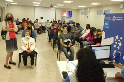 “No creo que haya que presionar para que la gente se vacune, hace falta educación”