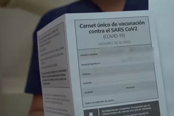 Tucumán: apuntan contra los vendedores y los compradores de los pases sanitarios truchos