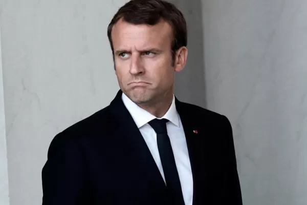 Por teléfono, Macron le exigió a Putin el “cese inmediato” de la invasión