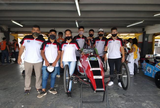 Alumnos de dos escuelas tucumanas representaron a la provincia en el Desafío YPF