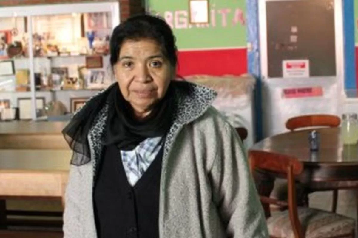 Margarita Barrientos lloró al hablar de la pobreza en los barrios