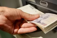 Estatales, jubilados, comercio y aceiteros: ¿Quiénes recibirán bono de fin de año?