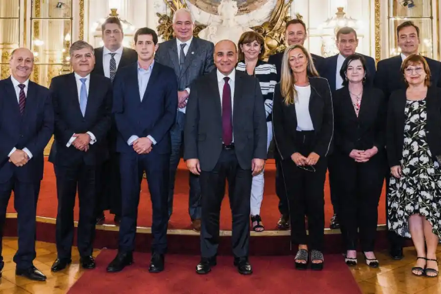 Washington Navarro se reunió con Manzur y representantes de la defensa pública de las distintas provincias