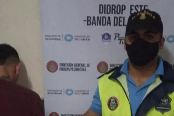 Detuvieron a un dealer de marihuana en el Camino del Carmen