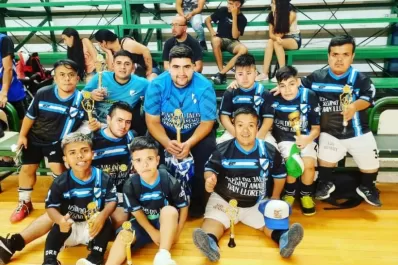 Fútbol: subcampeonato en talla baja