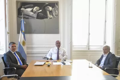 Manzur se reunió con los legisladores Silman y Khoder en la Casa Rosada