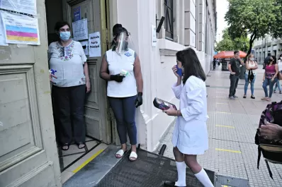 En Tucumán, el Pase Sanitario no será requisito para inscribirse en la escuela
