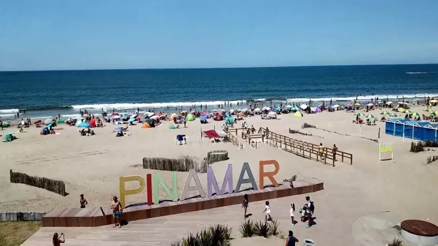 COMER. Como siempre, es más barato no ir a un restorán, pero por efecto covid-19, el delivery en la playa puede ser opción más generalizada.