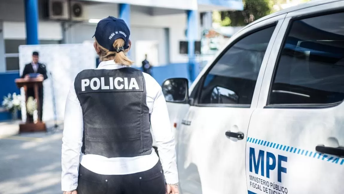 ENTREGA FORMAL. Vehículos recuperados del delito por el Ministerio Fiscal serán cedidos a la Policía. Foto: Prensa MPF