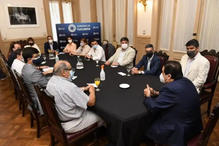 EN CASA DE GOBIERNO. El gabinete provincial se reunió, coordinado por Sergio Mansilla. Foto: Prensa Gobernación