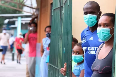 Ecuador: el Gobierno decretó que será obligatorio aplicarse la vacuna contra la covid-19