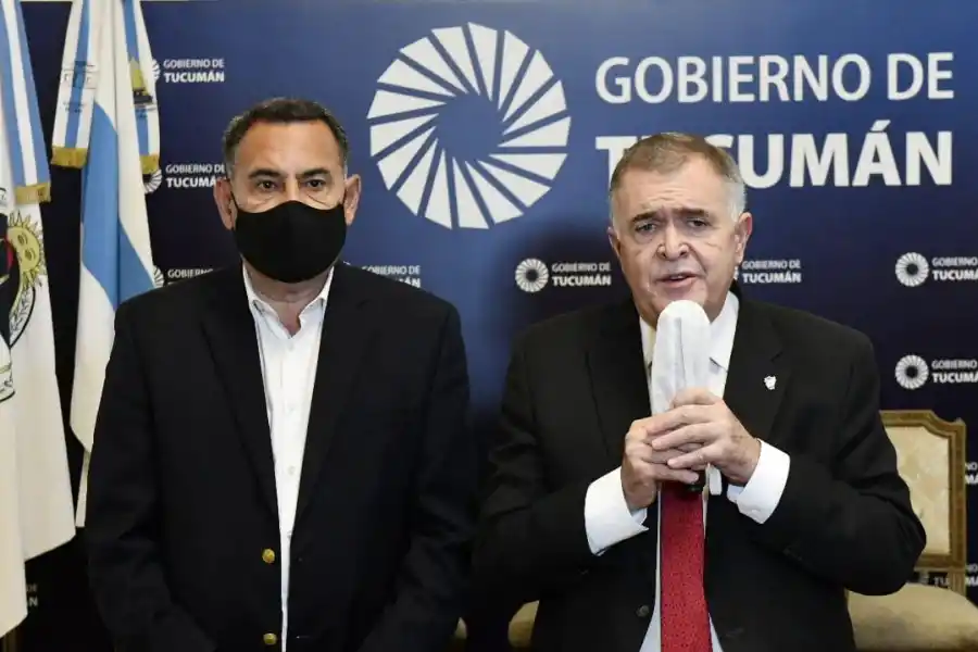EN CASA DE GOBIERNO. Jaldo, junto al vicepresidente primero de la Legislatura, Regino Amado, en diálogo con la prensa. Foto: Prensa Gobernación