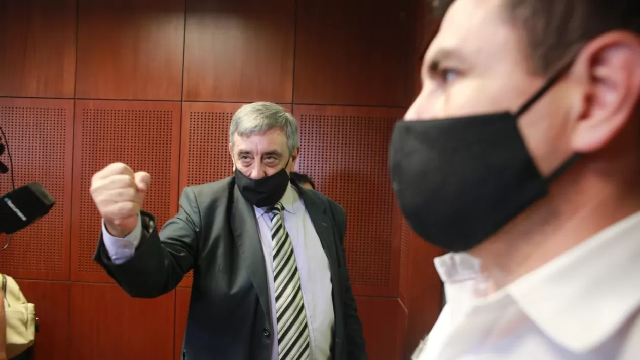 VOLVER A CREER EN LA JUSTICIA. Alberto Lebbos tras escuchar la sentencia contra Albaca.