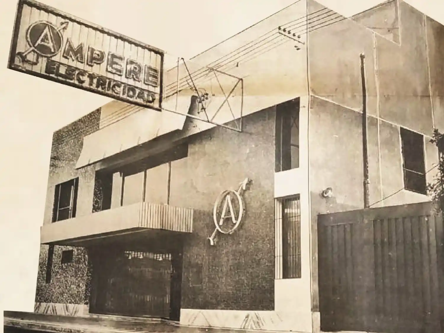 Ampere, la marca que volvió a brillar de la mano de UNIBER