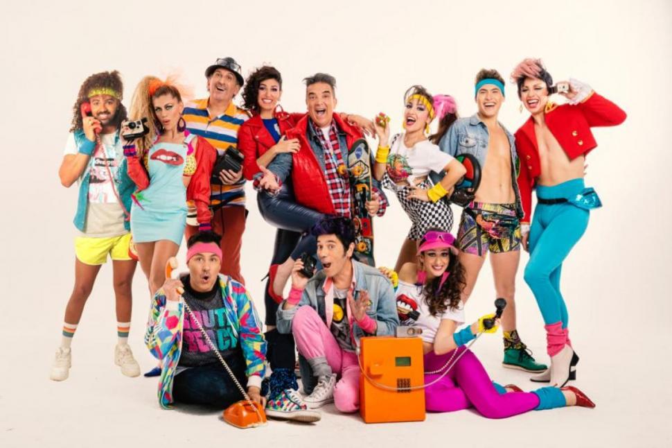 SIN COMPLICACIONES. Nito Artaza encabeza el elenco de “Los 80 están de vuelta”, que se repondrá el 4. 