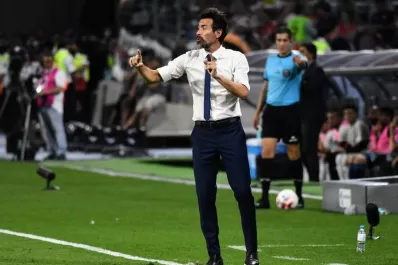 Eduardo Domínguez decidió que 10 jugadores no seguirán en Independiente