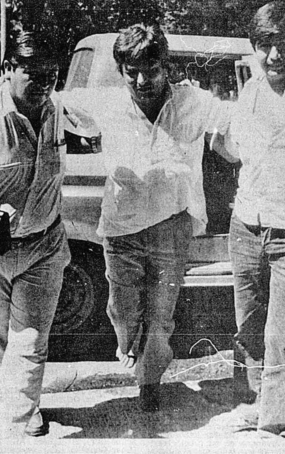 HERIDO. Carmelo Prado se quebró la pierna al intentar escapar de la Policía.  