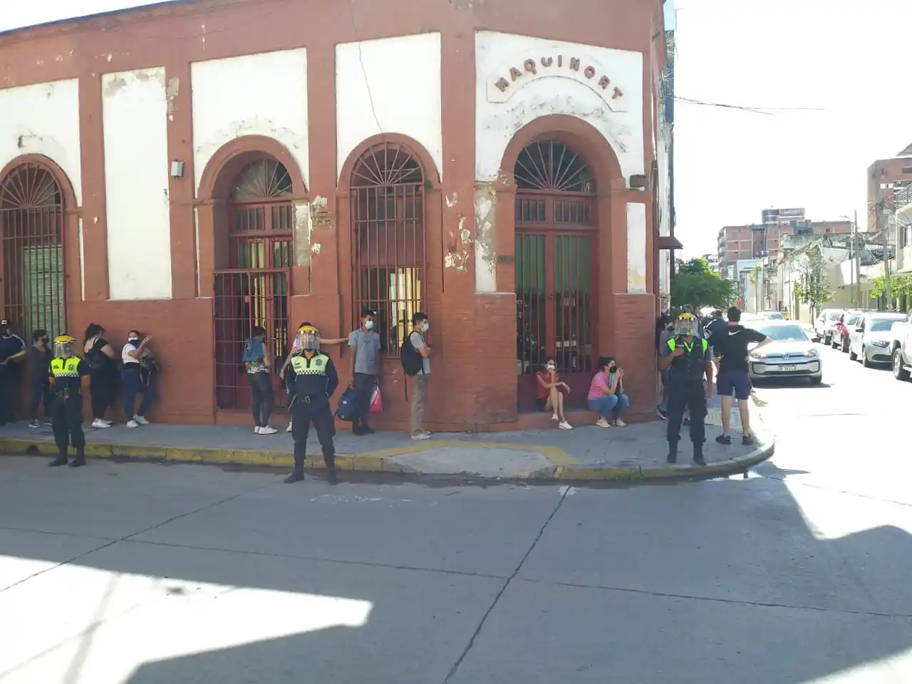 Tras los incidentes en el hospital Kirchner, fortalecen la seguridad en los centros de testeos