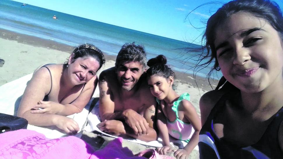 MERECIDO DESCANSO. Martín Anastacio y su familia viajaron a Mar del Plata en diciembre, para relajarse luego de un gran año desde lo profesional para el técnico.  