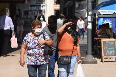 Defensa Civil analizan cómo combatir la ola de calor en todo el país