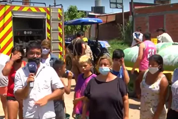 En Las Talitas, vecinos de dos barrios protestaron por la falta de agua potable