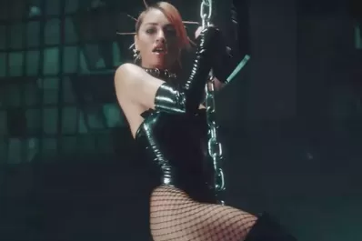 Video: Lali estrenó “Disciplina” y ya es furor entre los fans