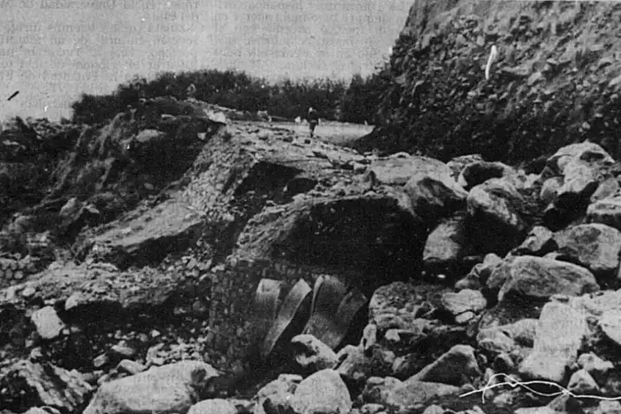 OTRA PRUEBA. La creciente de diciembre de 1986 se llevó puesto parte de la ruta 307 entre Tafí del Valle y Amaicha.