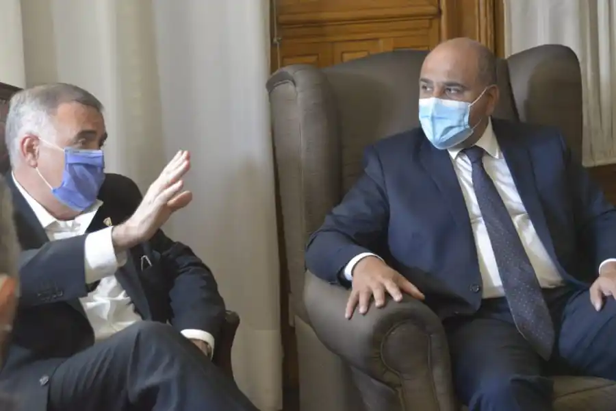 PRENSA Y COMUNICACIÓN