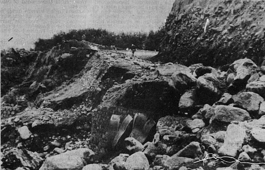 OTRA PRUEBA. La creciente de diciembre de 1986 se llevó puesto parte de la ruta 307 entre Tafí del Valle y Amaicha.