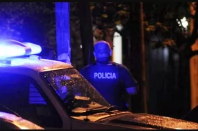 “Papá acuchilló a mamá y salió corriendo”