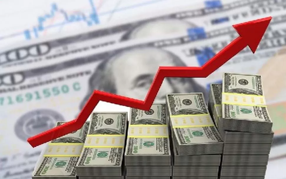 El dólar blue se negocia en $ 211 y quiebra un nuevo récord