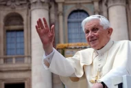 La salud de Benedicto XVI: “está estable dentro de la gravedad”