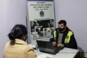 Denunció a su papá por violencia de género: el hombre tenía un revólver cargado