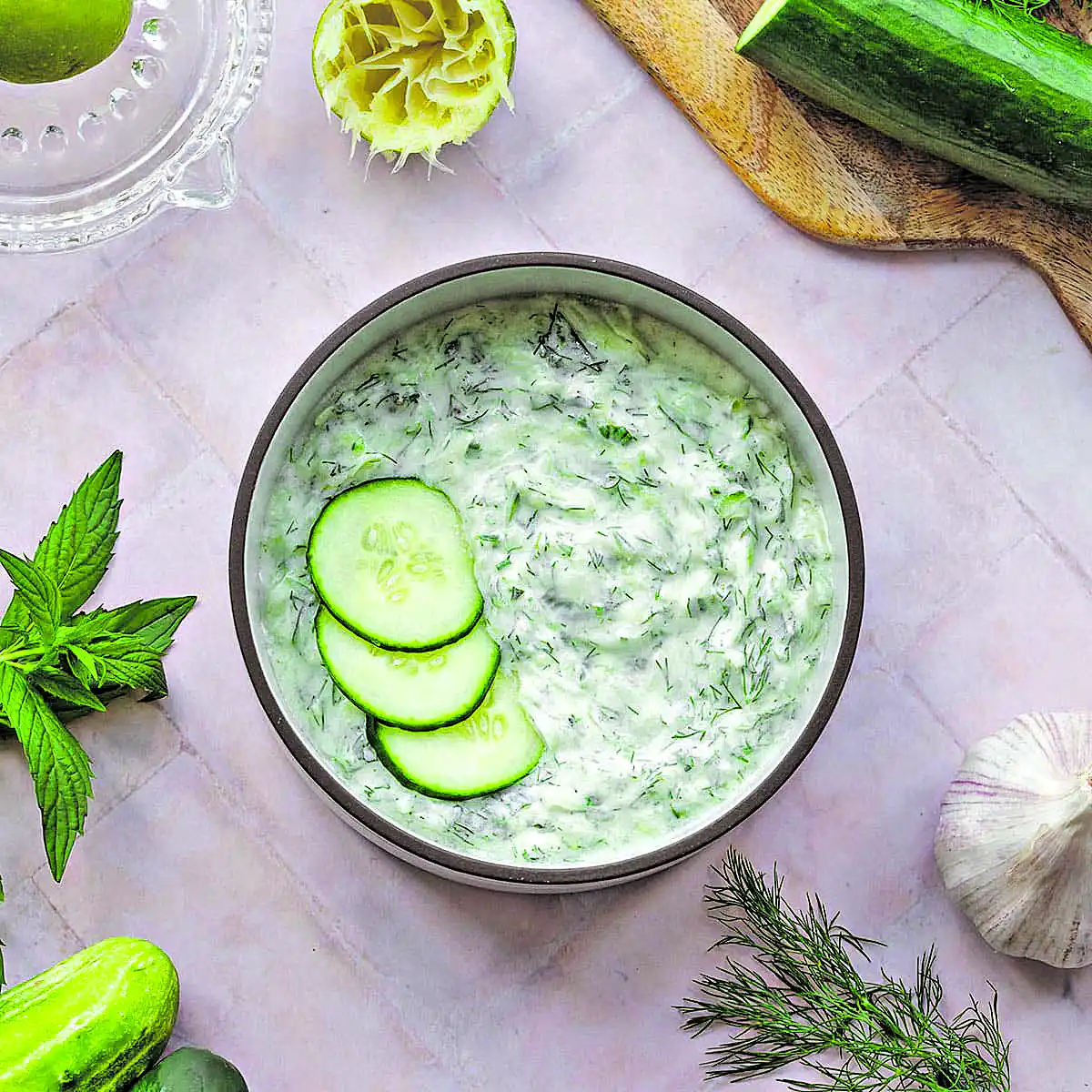 Cinco recetas imperdibles de salsas veganas, ideales para dipear