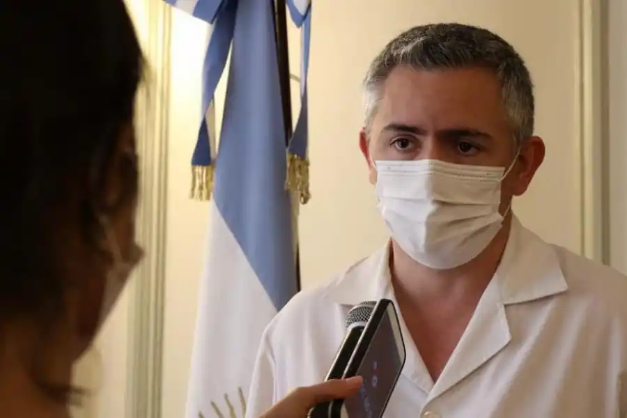 FERRE CONTRERAS. “Se viene usando ivermectina bajo protocolo”. ministerio de salud pública
