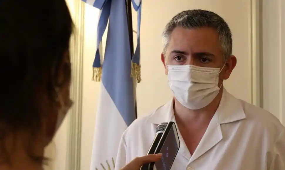 FERRE CONTRERAS. “Se viene usando ivermectina bajo protocolo”. ministerio de salud pública