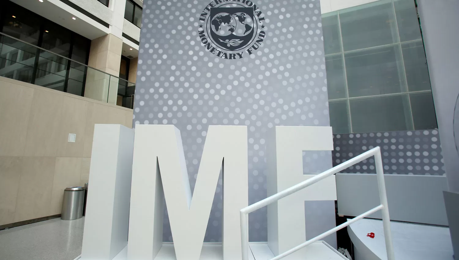 Fondo Monetario Internacional (FMI)