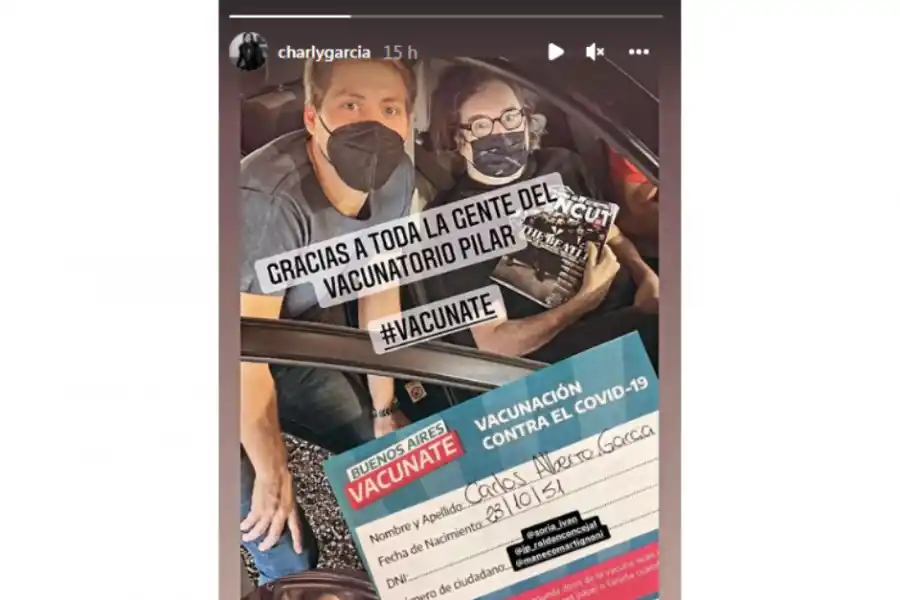 Charly García recibió la tercera dosis y lo compartió con sus fans: Vacunate