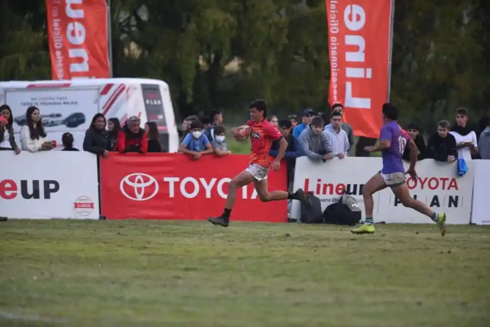 CAMPEÓN DE BRONCE. El equipo de Universitario-Picón le ganó a Naranja X.