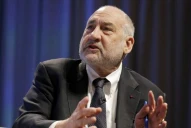 El acuerdo de la Argentina con el FMI marca un precedente, según el premio Nobel Stiglitz