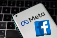 ¿Por qué se desploman las acciones de Facebook?