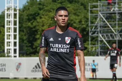 Amistoso: “Juanfer” marcó en el triunfo de River