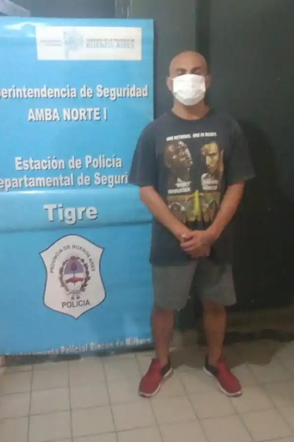 DETENIDO. Barrios, arrestado por la Policía de Tigre. Foto de twitter.com/AugustoTelias